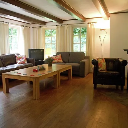 Buiten Alkmaar Villa *